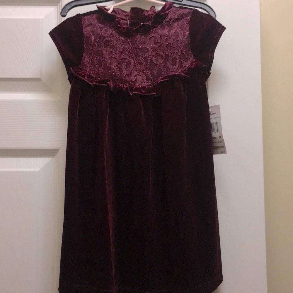 NWT- Good Lad toddler girls dress size 3T